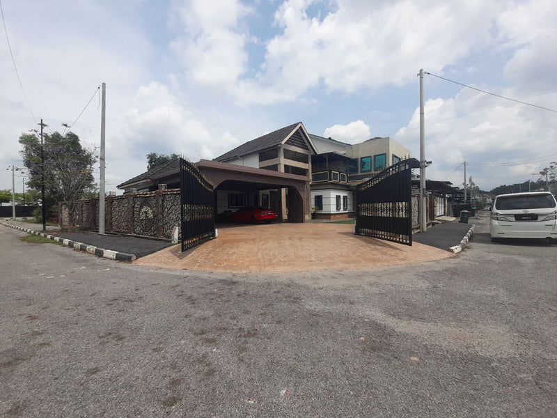 Double Storey Semi D Taman Sinar Intan 3 Corner Lot 1.5m