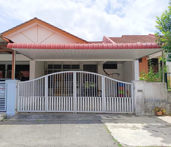 Rumah Teres Setingkat Bandar Seri Astana SP Hanya 275k