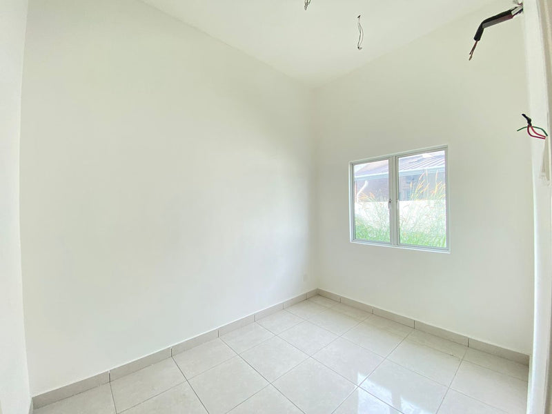 Single Storey Zero-Lot Bungalow, Taman Mekarsari, Kepala Batas